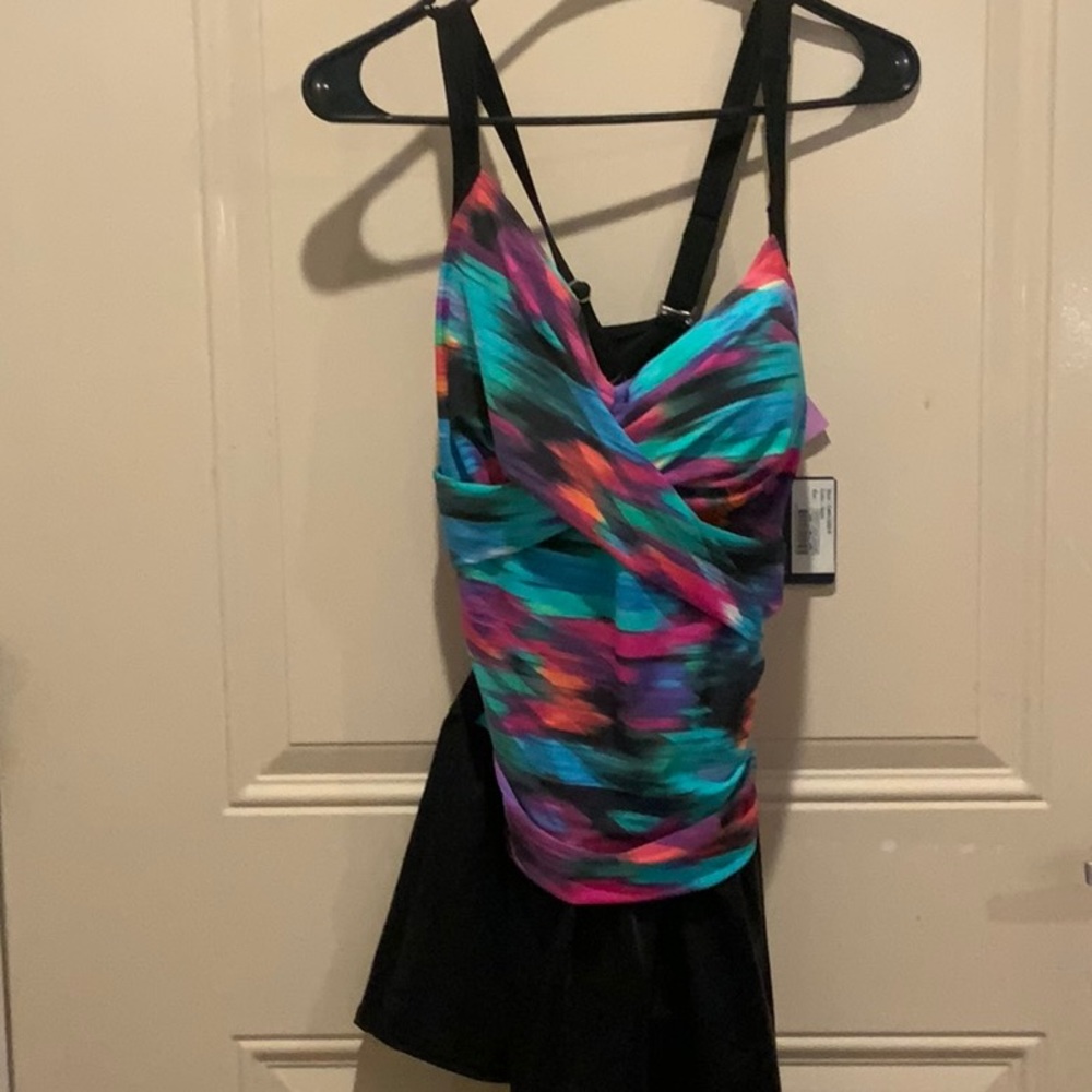 Seekers Swimwear.NWT Size 14